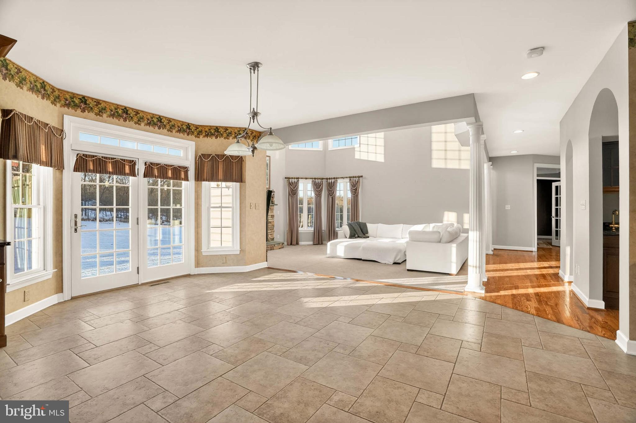 1900 Fawn Way Finksburg, MD 21048 - Photo 18 of 58 HUGE, window lined breakfast room