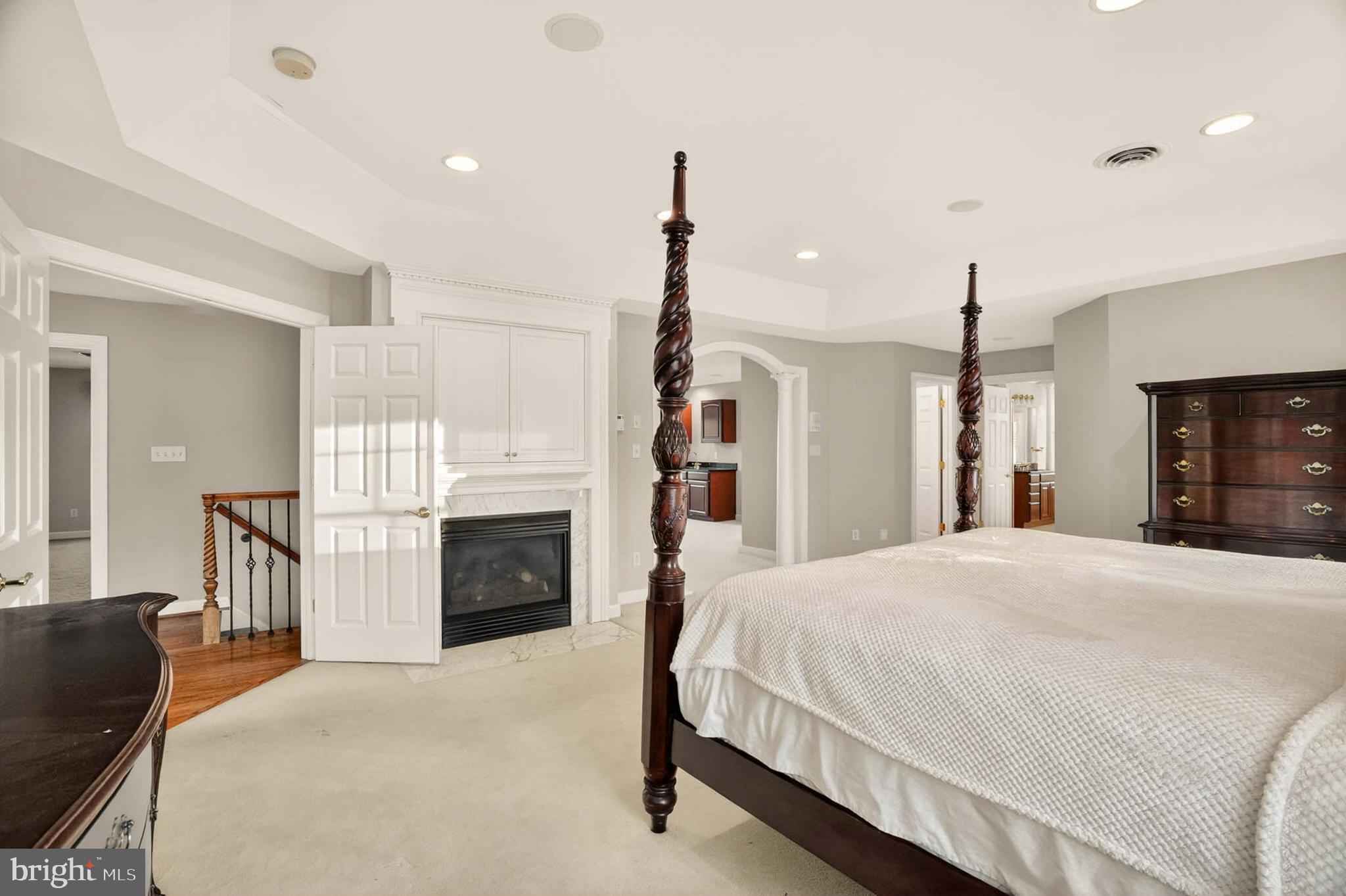 1900 Fawn Way Finksburg, MD 21048 - Photo 28 of 58 Upper Primary with gas fireplace