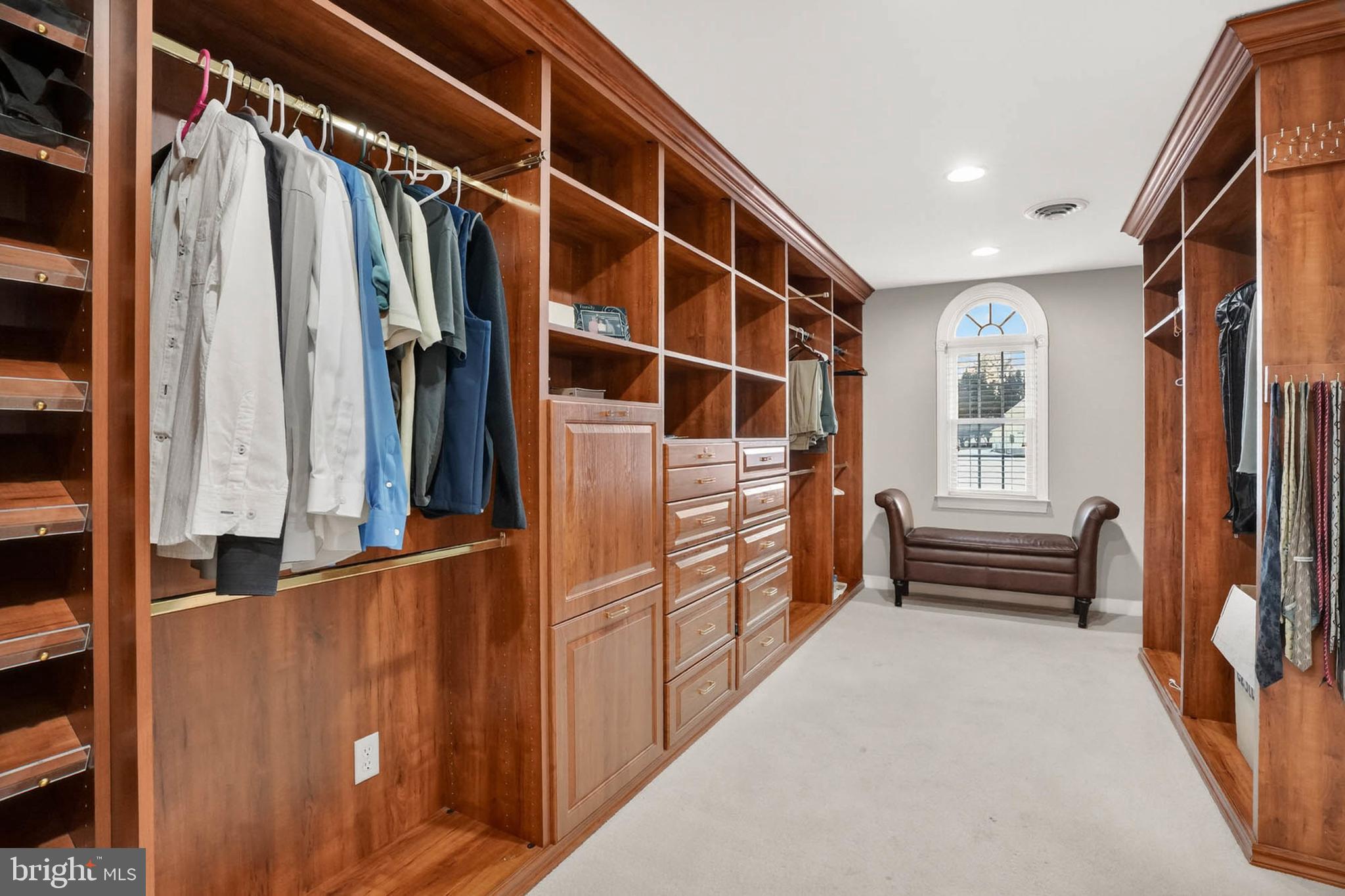 1900 Fawn Way Finksburg, MD 21048 - Photo 32 of 58 Impressive Custom waalk-in closet