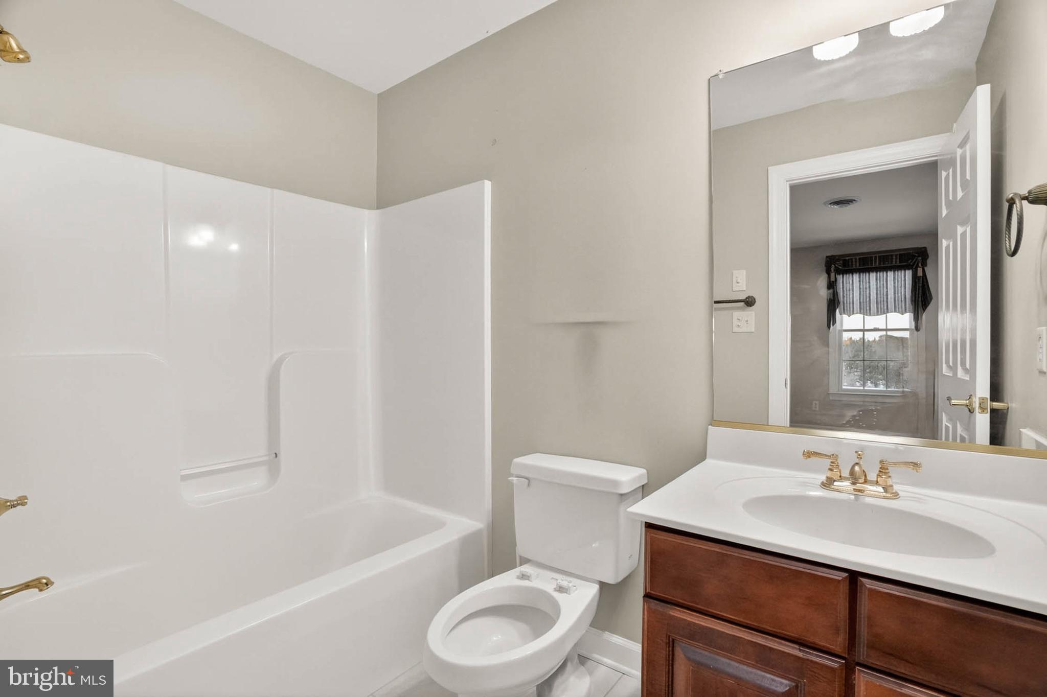 1900 Fawn Way Finksburg, MD 21048 - Photo 37 of 58 attached full bath