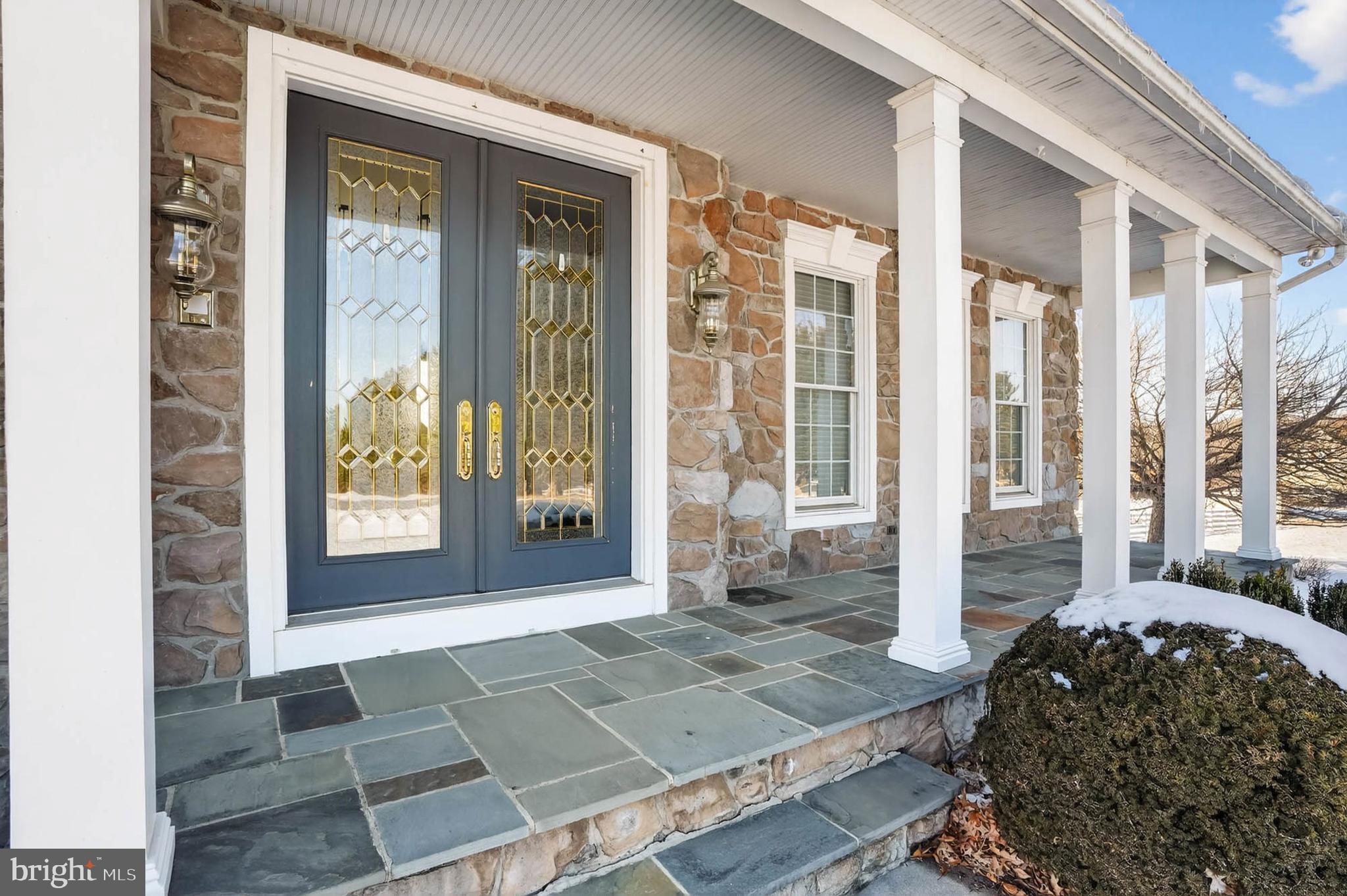 1900 Fawn Way Finksburg, MD 21048 - Photo 5 of 58 Covered front porch