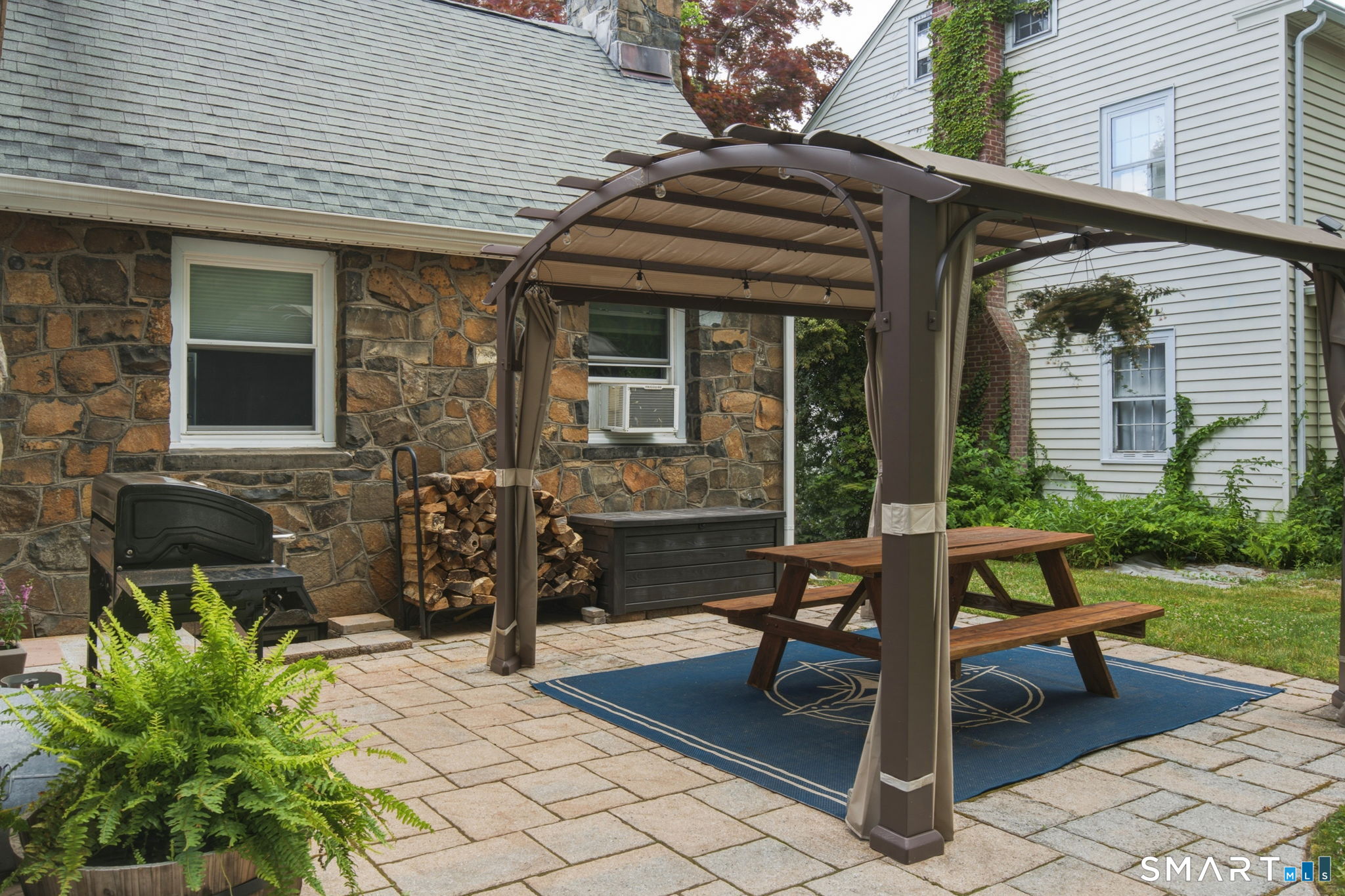 2 Stephen Street Manchester, CT 06040 - Photo 25 of 30