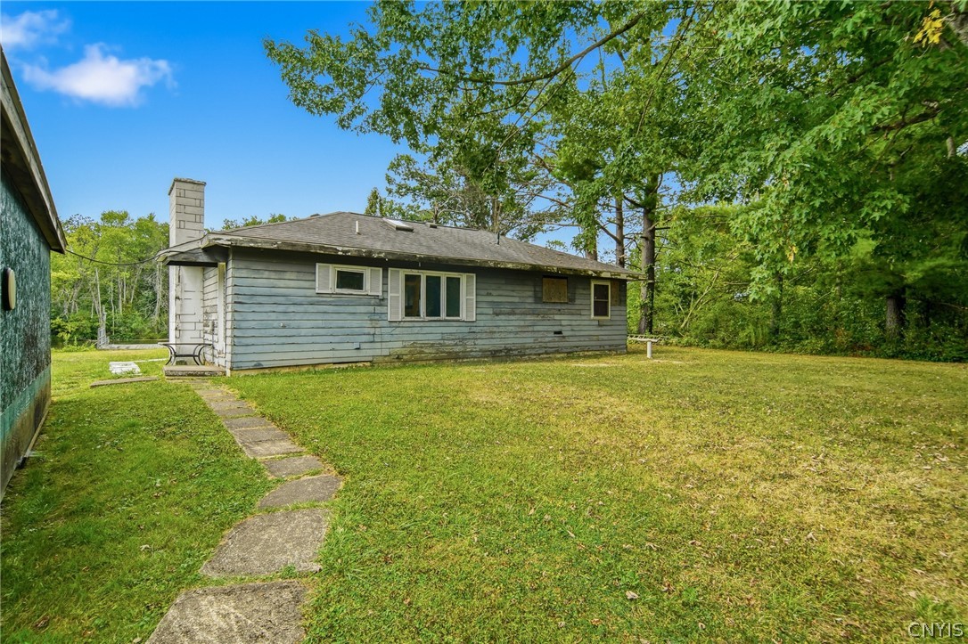9767 Ethel Road Clay, NY 13029 - Photo 4 of 41 Gallery Image 4