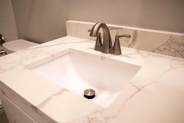 a close view of sink