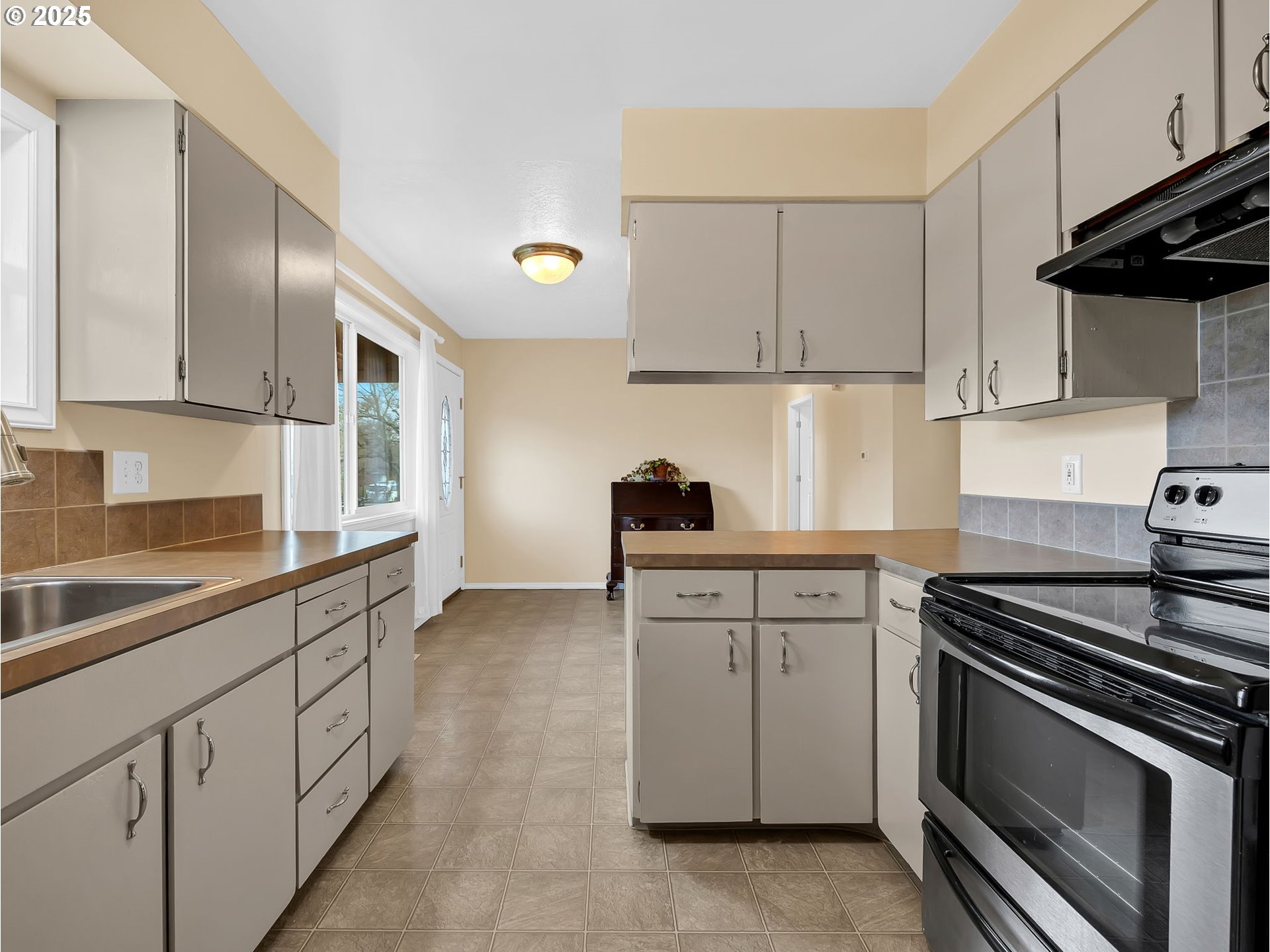 1530 Southeast 10th Street Gresham, OR 97080 - Photo 16 of 35