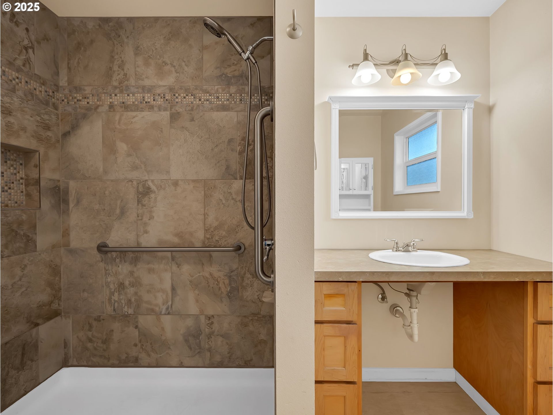 1530 Southeast 10th Street Gresham, OR 97080 - Photo 22 of 35