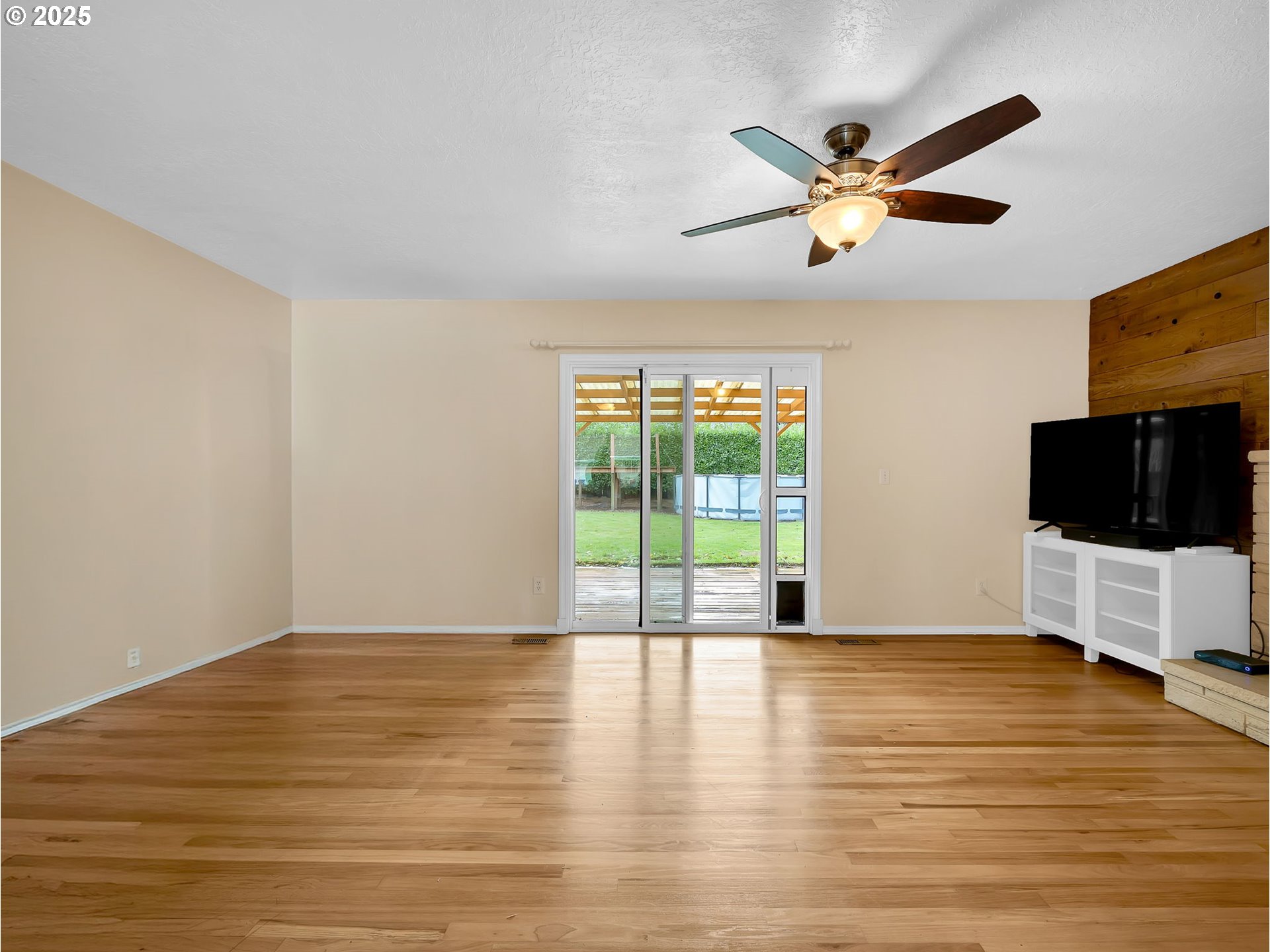 1530 Southeast 10th Street Gresham, OR 97080 - Photo 10 of 35