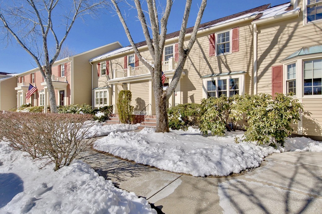 85 Village Post Road, Unit 85 Danvers, MA 01923 - Photo 3 of 25 Gallery Image 3