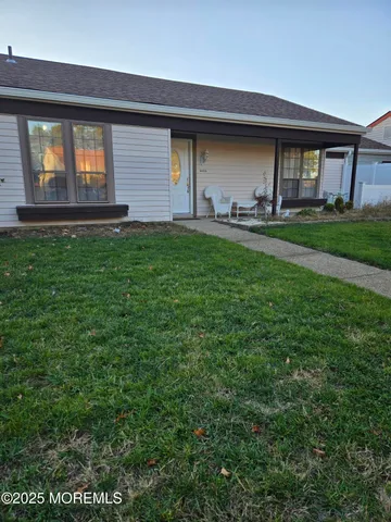 a front view of house with yard