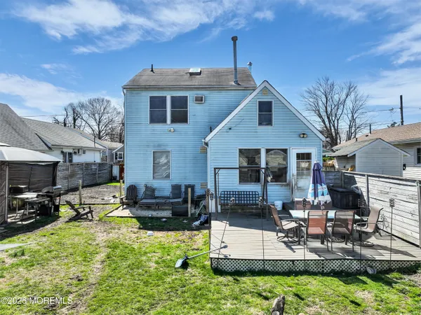 $450,000 | 141 7th Street, Keansburg, NJ 07734
