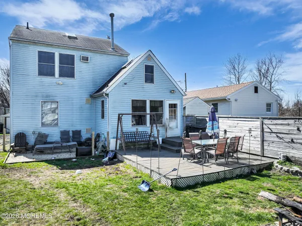 $450,000 | 141 7th Street, Keansburg, NJ 07734