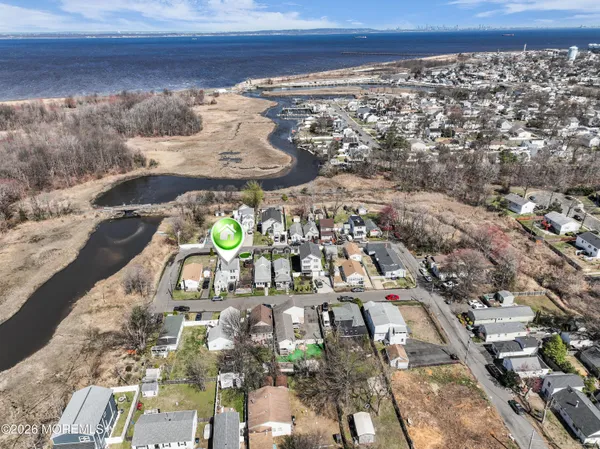 $450,000 | 141 7th Street, Keansburg, NJ 07734