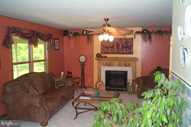 870 Kendale Road Red Lion, PA 17356 - Photo 7 of 9 Gallery Image 7