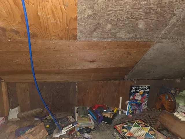 $300,000 | 552-554 Hinesburg Road, Brattleboro, VT 05301