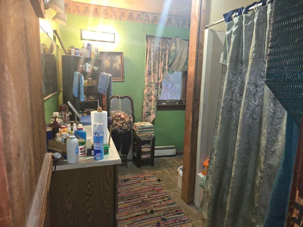 $295,000 | 552-554 Hinesburg Road, Brattleboro, VT 05301