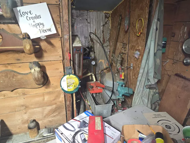 $300,000 | 552-554 Hinesburg Road, Brattleboro, VT 05301