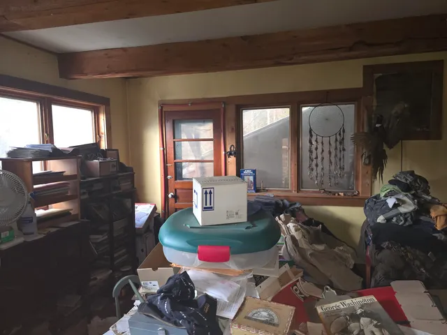 $300,000 | 552-554 Hinesburg Road, Brattleboro, VT 05301