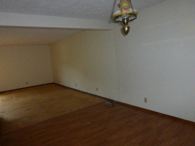 65720 Conrad Road Edwardsburg, MI 49112 - Photo 6 of 23 P1030842