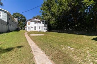 1024 Mound Street Atchison, KS 66002 - Photo 4 of 34