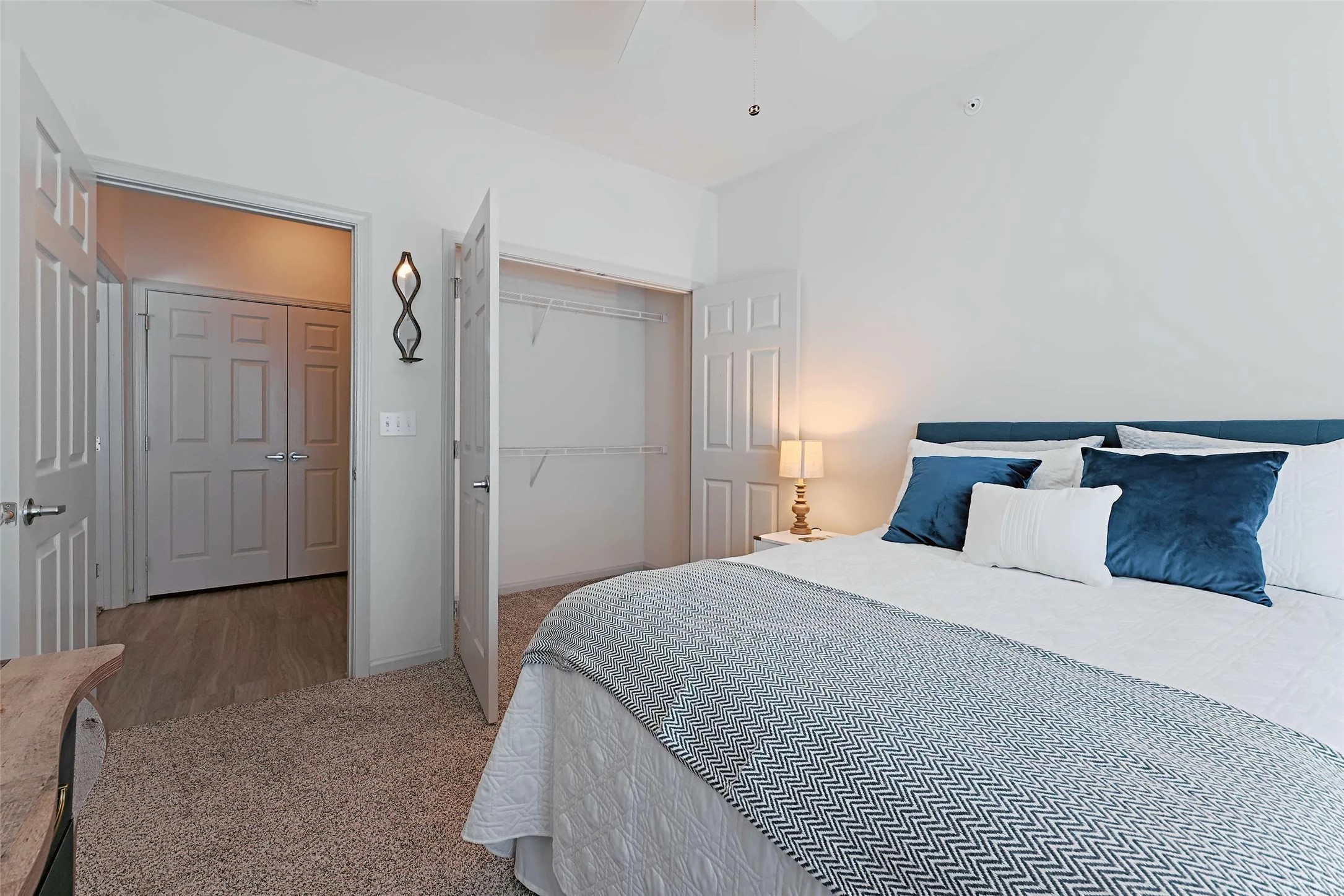 5605 Springdale Road, Unit 222201 Austin, TX 78723 - Photo 11 of 35 Up to 8 weeks free rent and waiving the standard deposit with approved credit and landlord verification.