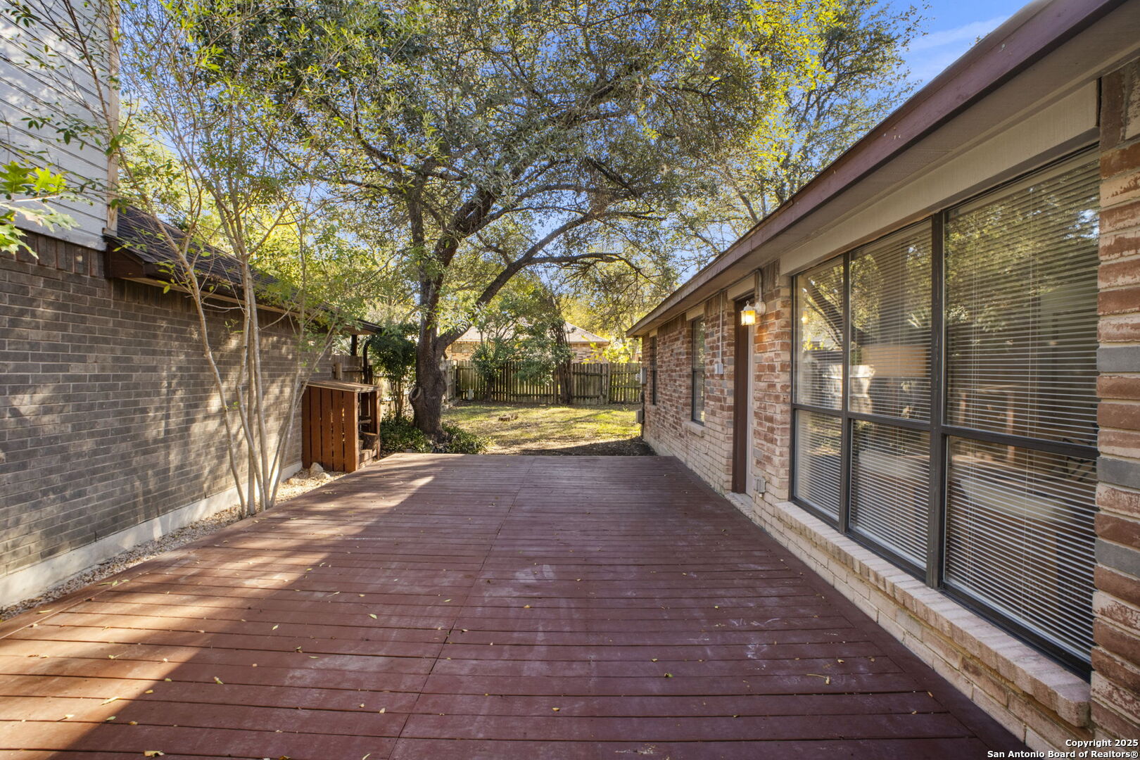7562 Beaver Tree San Antonio, TX 78249 - Photo 27 of 30 a view of railway station with sitting area