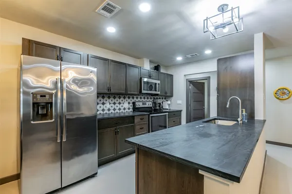 $4,100 | 4613 Joseph Street, Round Rock, TX 78665