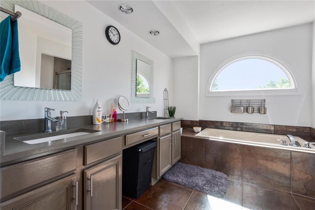 10684 Thorny Ridge Trace Fishers, IN 46037 - Photo 24 of 45 Gallery Image 24