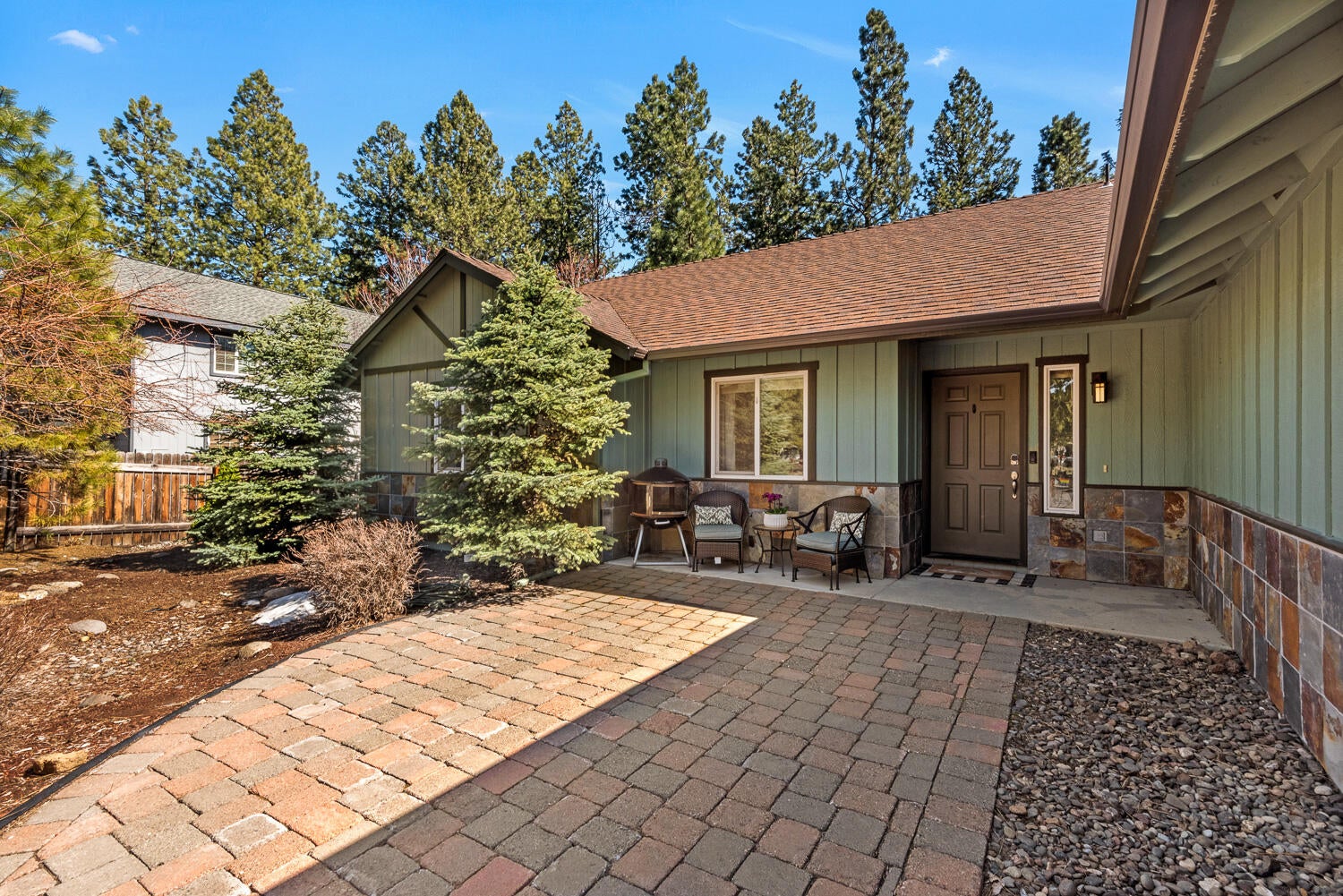60092 Cinder Butte Road Bend, OR 97702 - Photo 4 of 26 OReilly_20240326_4_294636_72ppi