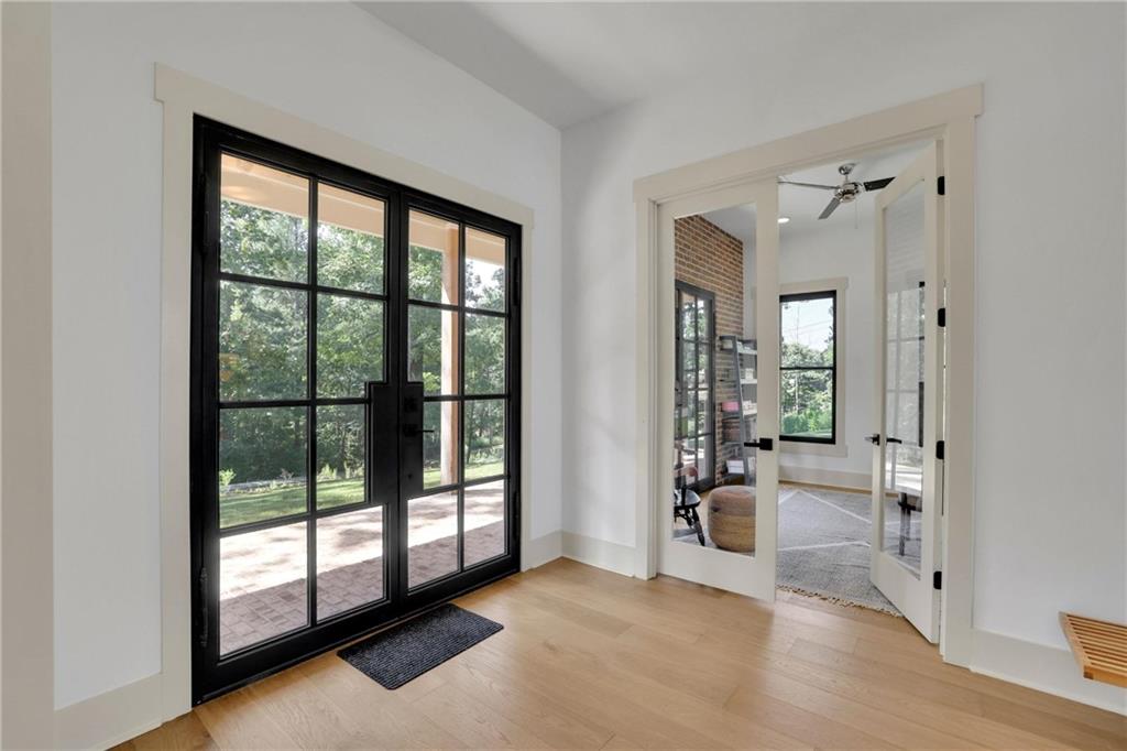 5525 Hubbard Town Road Cumming, GA 30028 - Photo 15 of 84