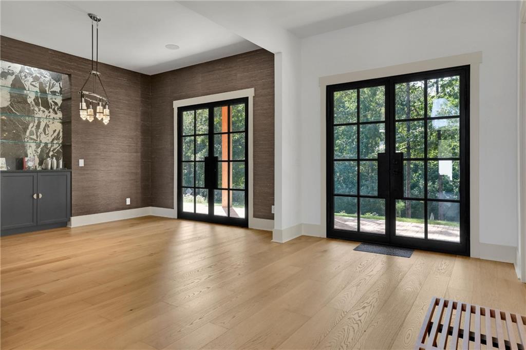 5525 Hubbard Town Road Cumming, GA 30028 - Photo 17 of 84