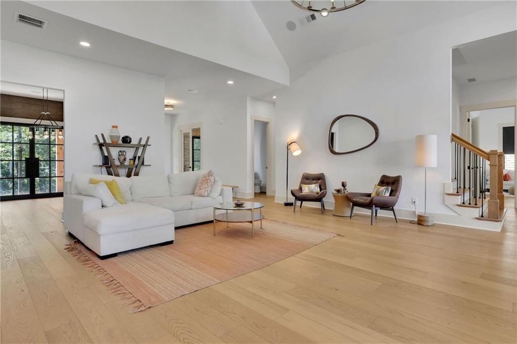 5525 Hubbard Town Road Cumming, GA 30028 - Photo 24 of 84