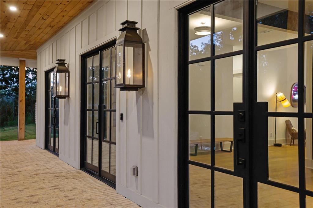 5525 Hubbard Town Road Cumming, GA 30028 - Photo 6 of 84