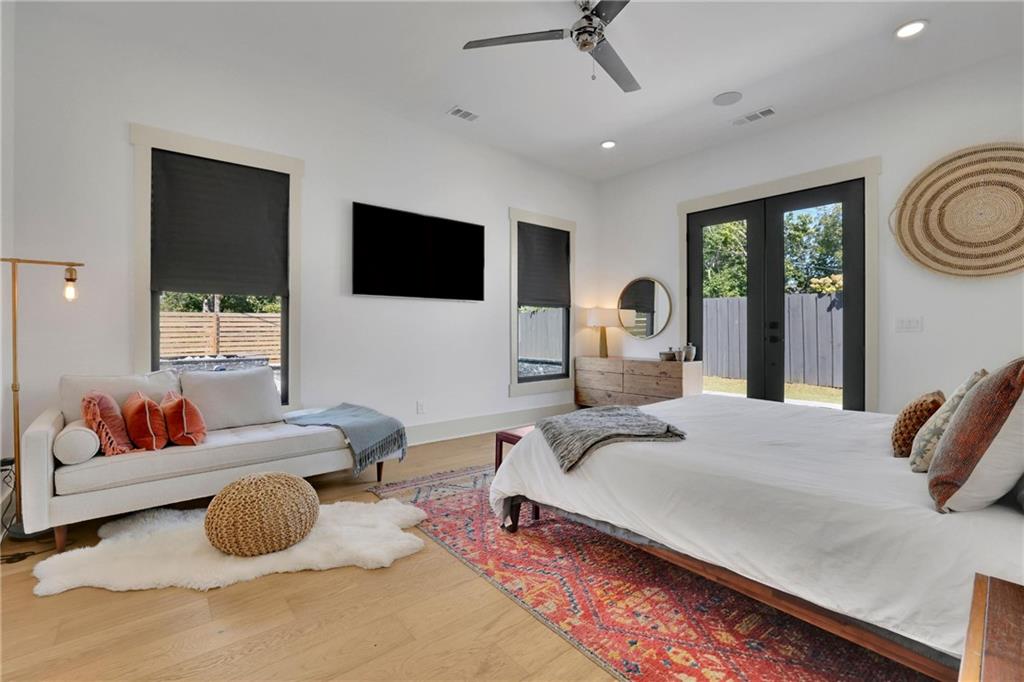 5525 Hubbard Town Road Cumming, GA 30028 - Photo 9 of 84