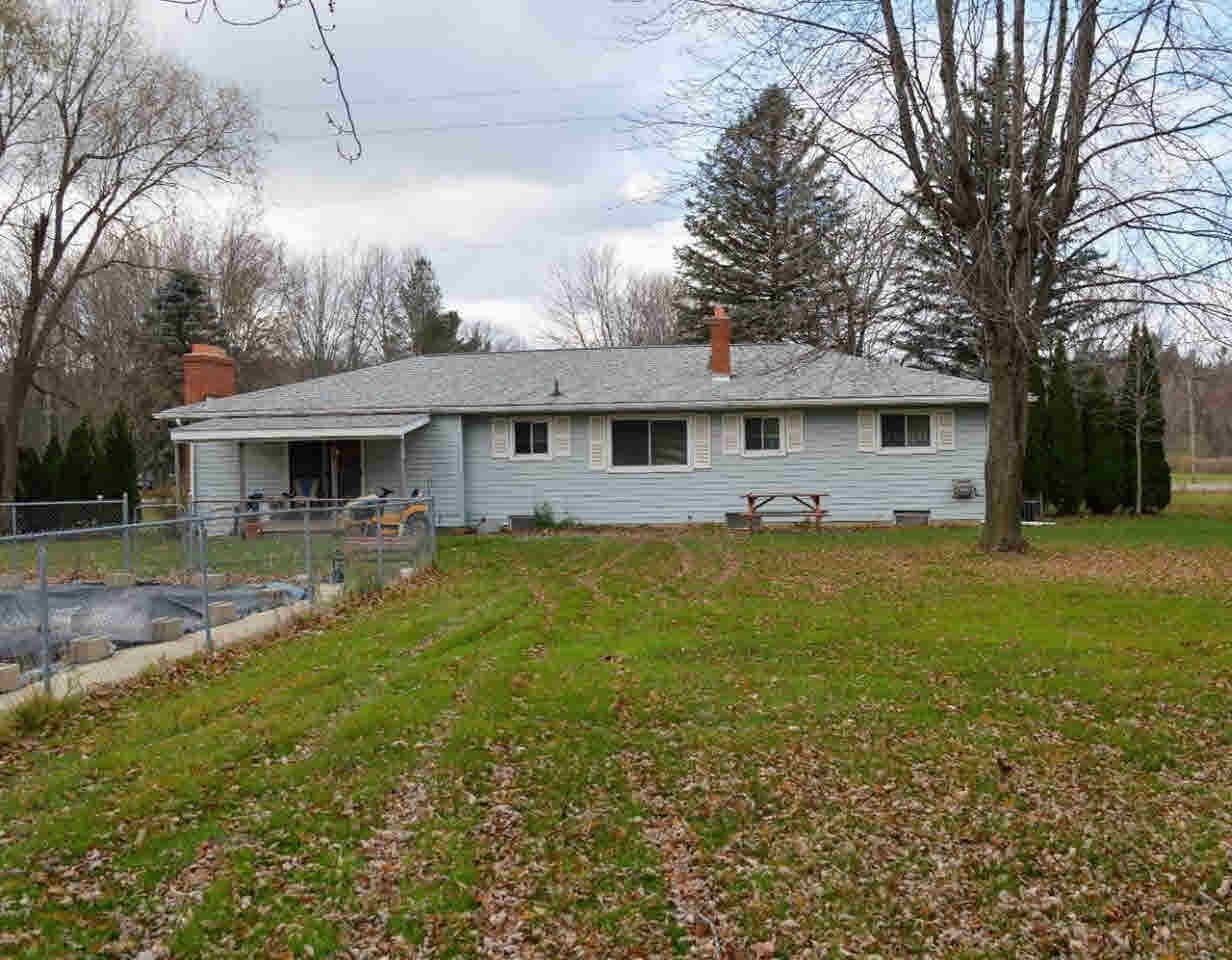 12218 Elms Road Clio, MI 48420 - Photo 17 of 21 21238127-16.JPG
