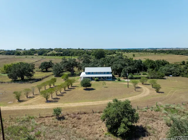 $1,500,000 | 5450 Mazurek Road, Schulenburg, TX 78956