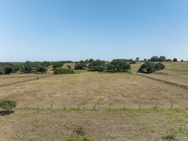 $1,500,000 | 5450 Mazurek Road, Schulenburg, TX 78956
