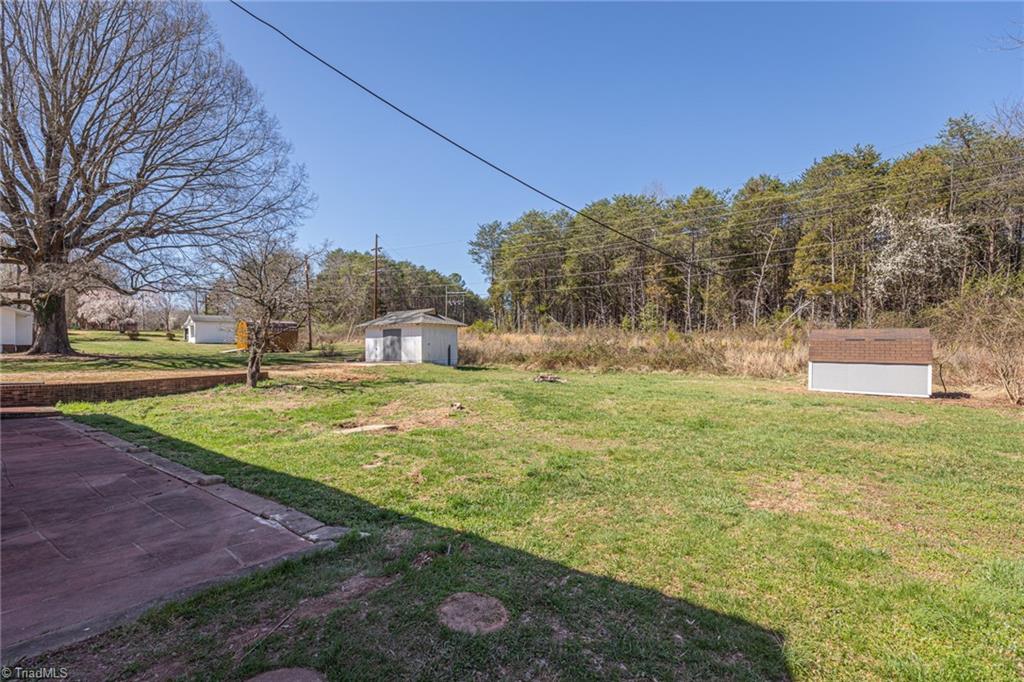 147 Westfield Road Eden, NC 27288 - Photo 36 of 42 Gallery Image 36