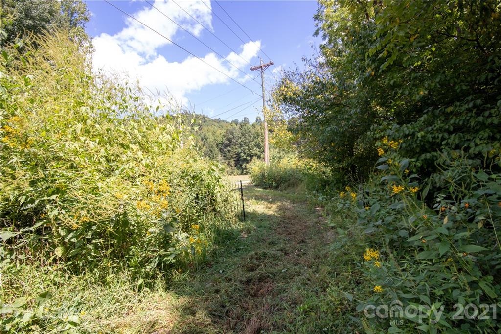 1870 Zacks Fork Road, Unit 7 Lenoir, NC 28645 - Photo 5 of 42 Gallery Image 5