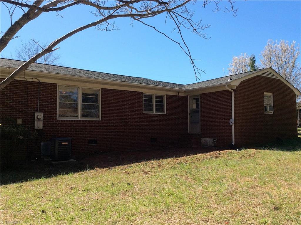 723 New Salem Road Randleman, NC 27317 - Photo 3 of 12 Gallery Image 3