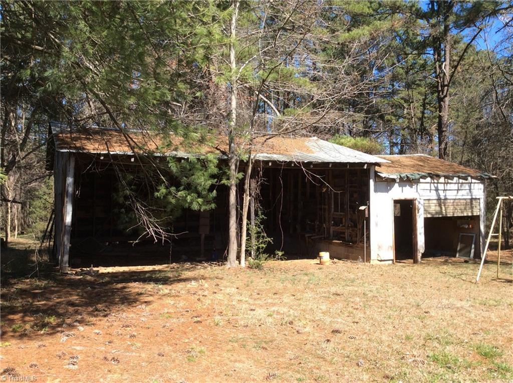723 New Salem Road Randleman, NC 27317 - Photo 4 of 12 Gallery Image 4