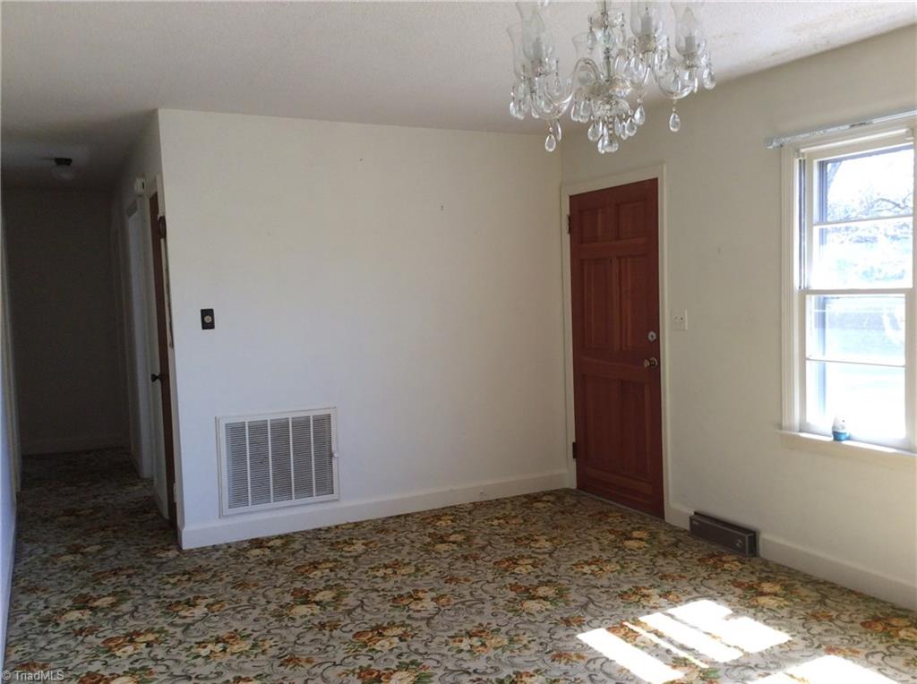 723 New Salem Road Randleman, NC 27317 - Photo 5 of 12 Gallery Image 5