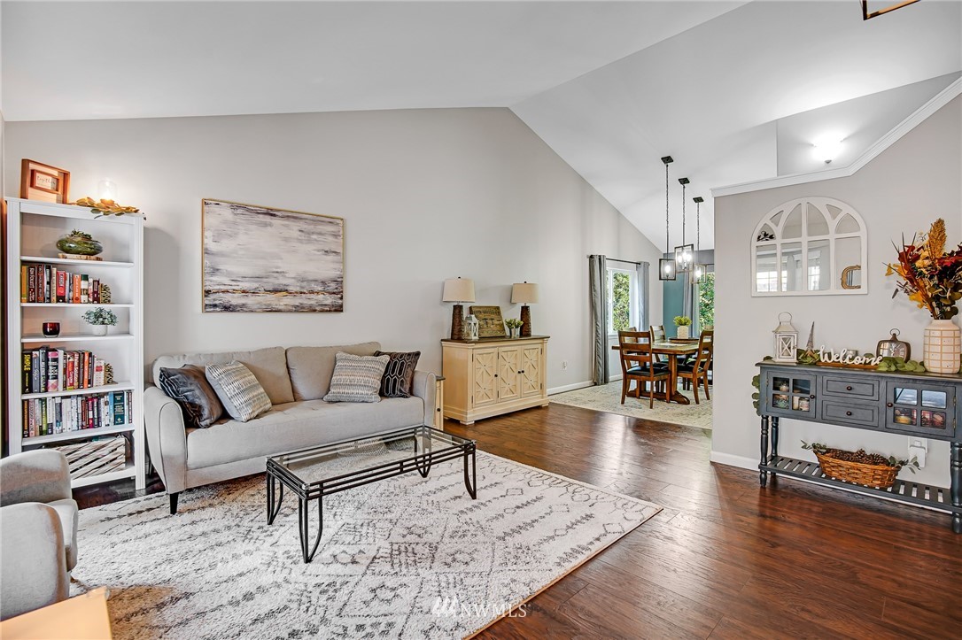 14416 Southeast 188 Way Renton, WA 98058 - Photo 7 of 33 Gallery Image 7