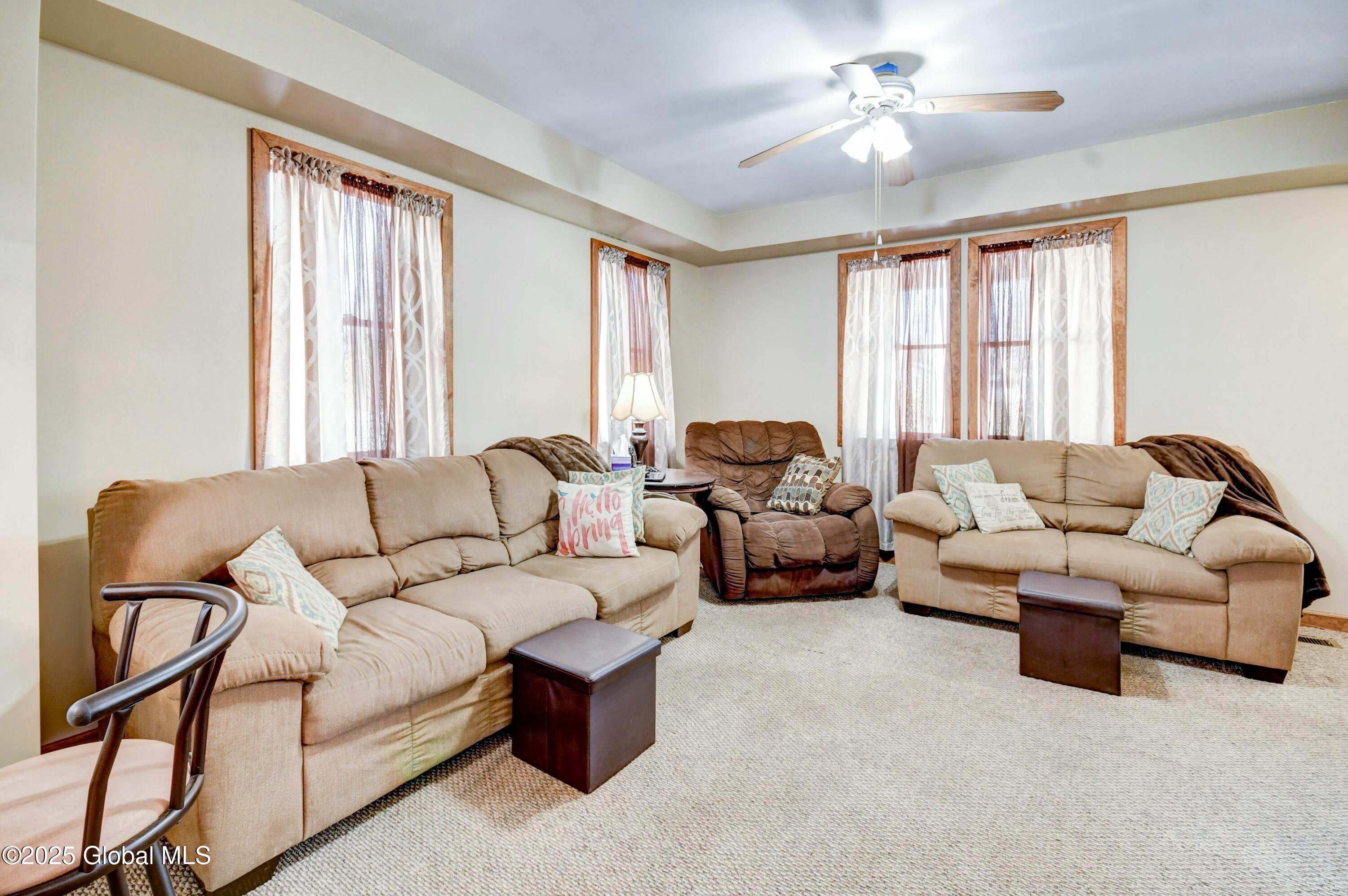 116 Walnut Street Corinth, NY 12822 - Photo 5 of 70 tempImageR13oen