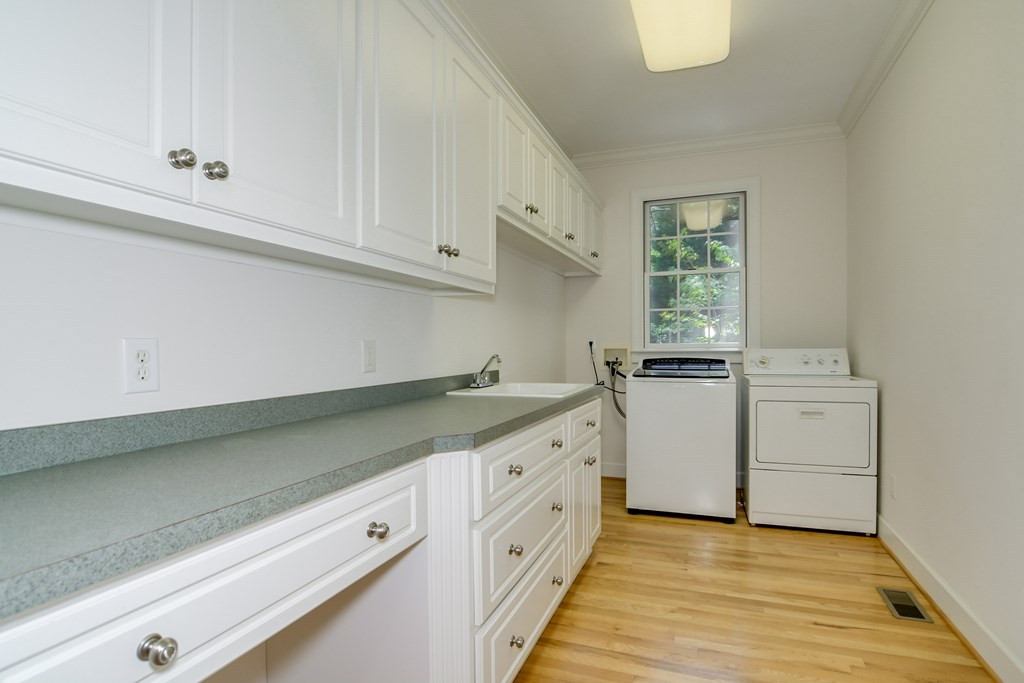 240 Forest Pines Road Aiken, SC 29803 - Photo 14 of 32 Large laundry room with extra storage
