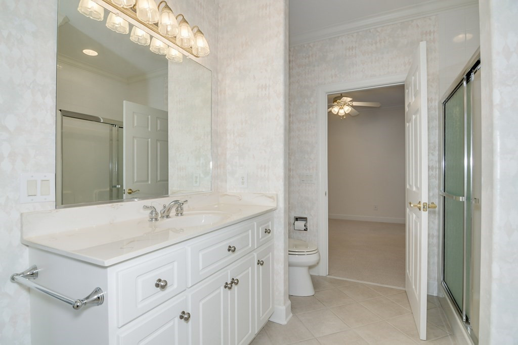 240 Forest Pines Road Aiken, SC 29803 - Photo 22 of 32 Guest bath main floor
