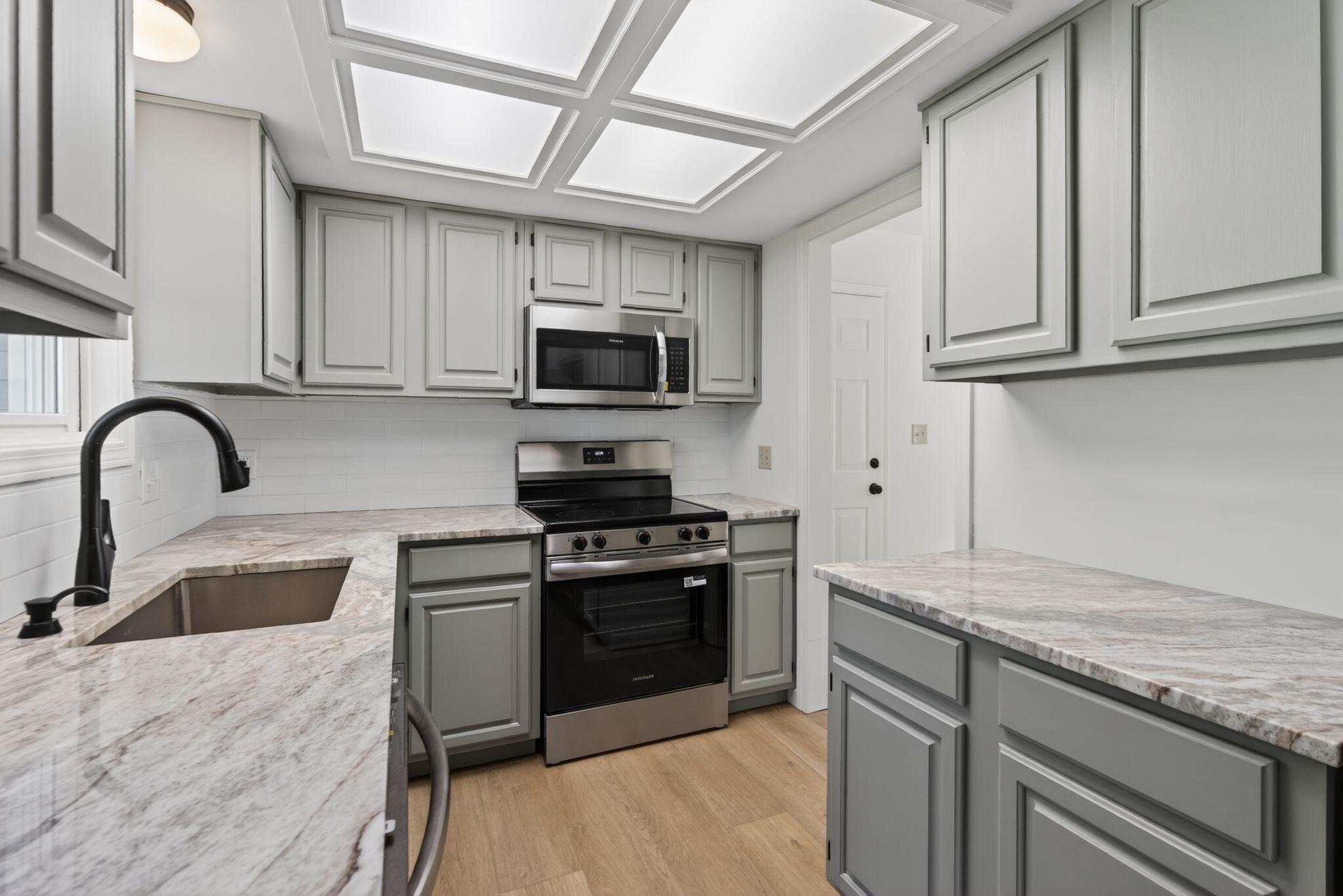 29 Old Orchard Road, Unit 6 Saco, ME 04072 - Photo 11 of 30 14_DSC03720