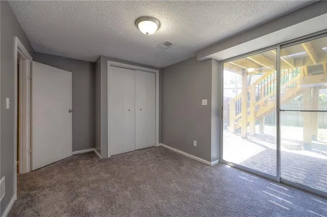 $210,000 | 9929 West 52nd Street, Merriam, KS 66203