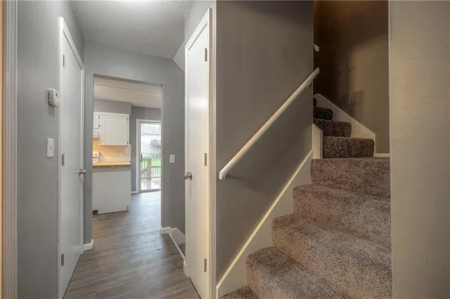 $210,000 | 9929 West 52nd Street, Merriam, KS 66203