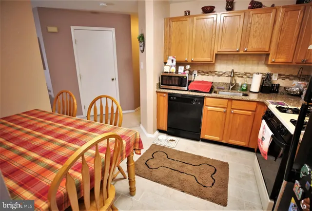 $2,750 | 1303 Blossom Circle, Unit D, Dayton, NJ 08810