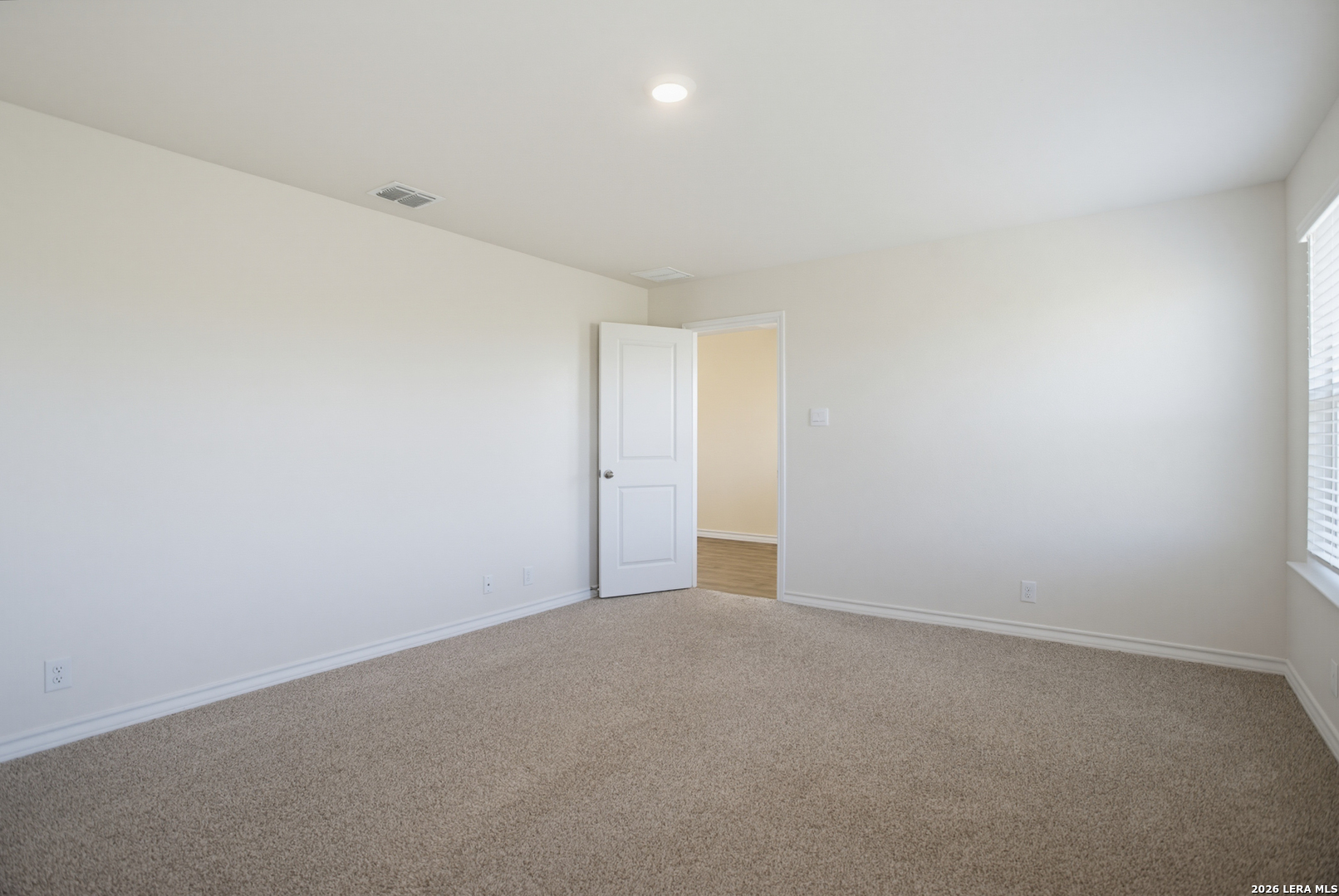 12627 El Arrayan Converse, TX 78109 - Photo 10 of 26